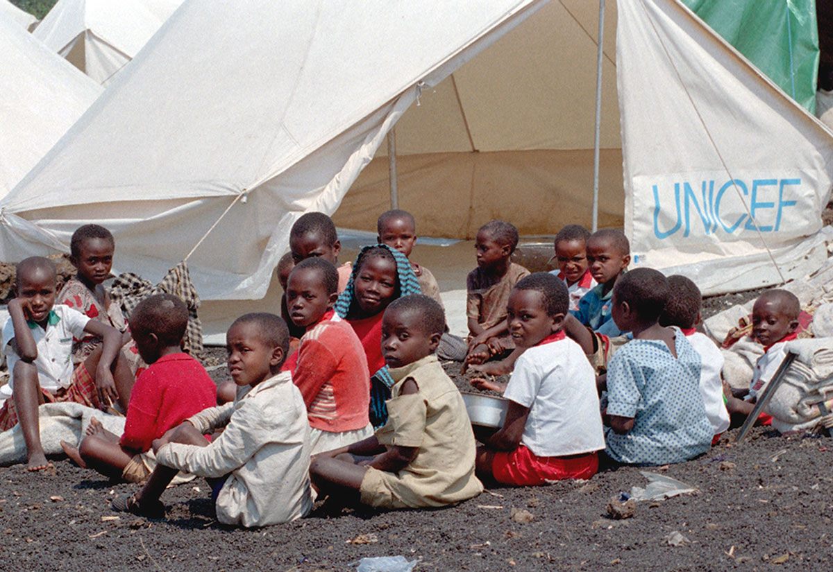 Children in front of UNICEF tent