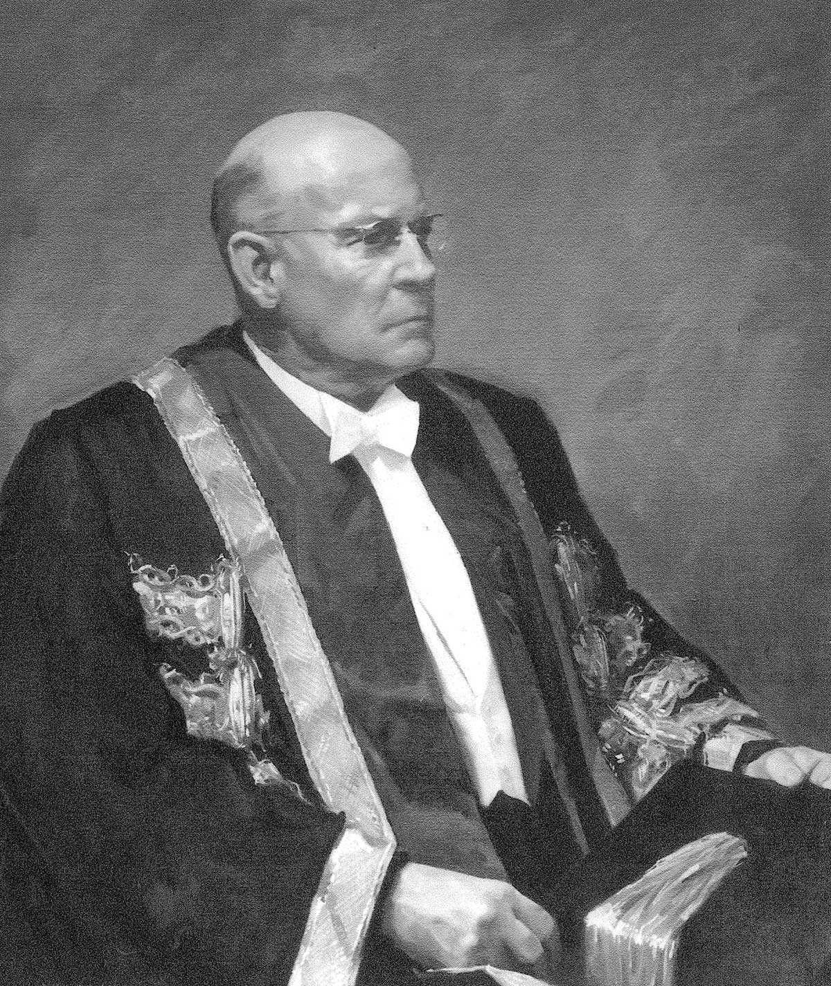 Painting of Alan Holmes a Court in robes